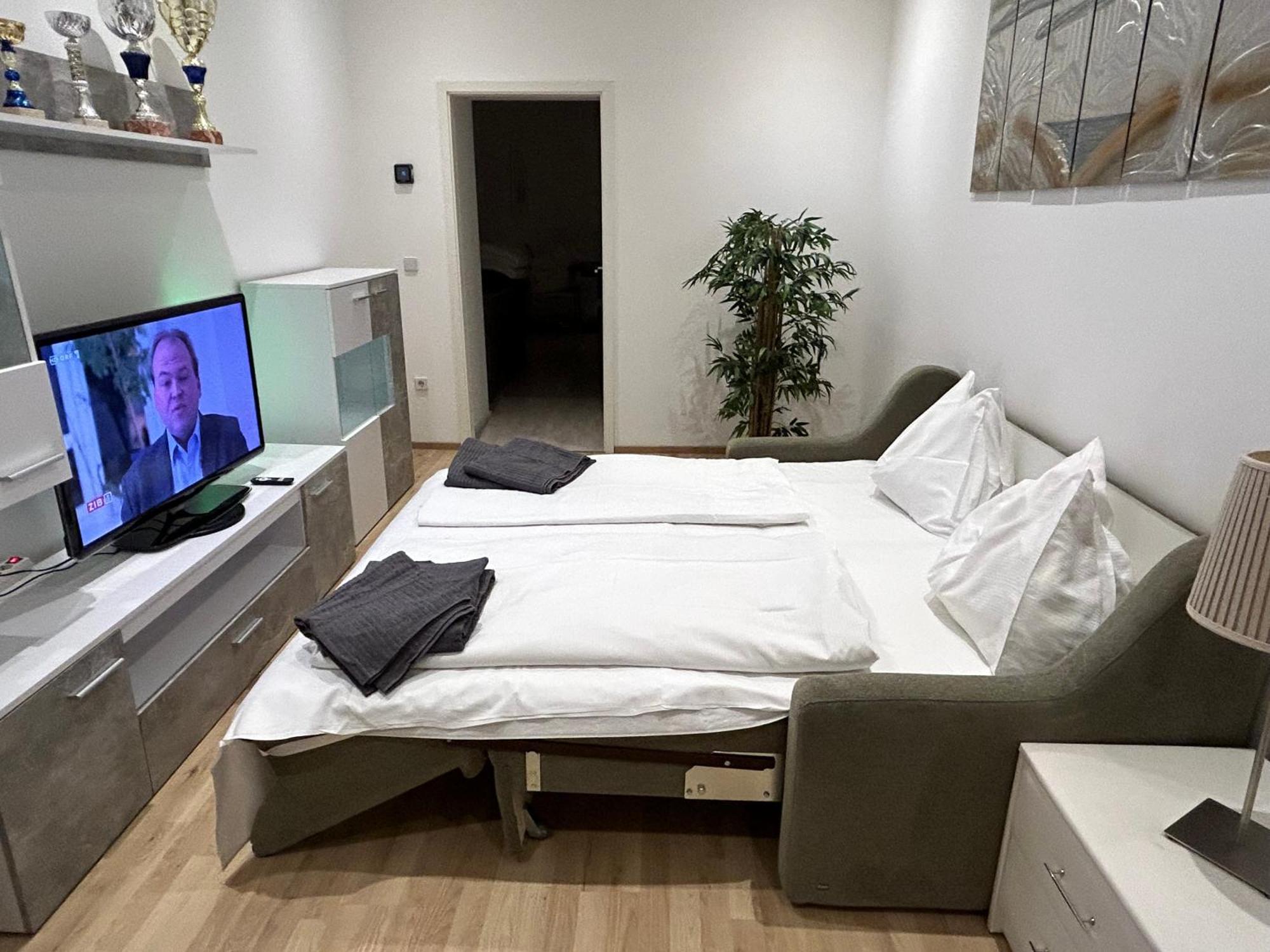 Schoene, Helle In Stadtnaehe Apartamento Viena