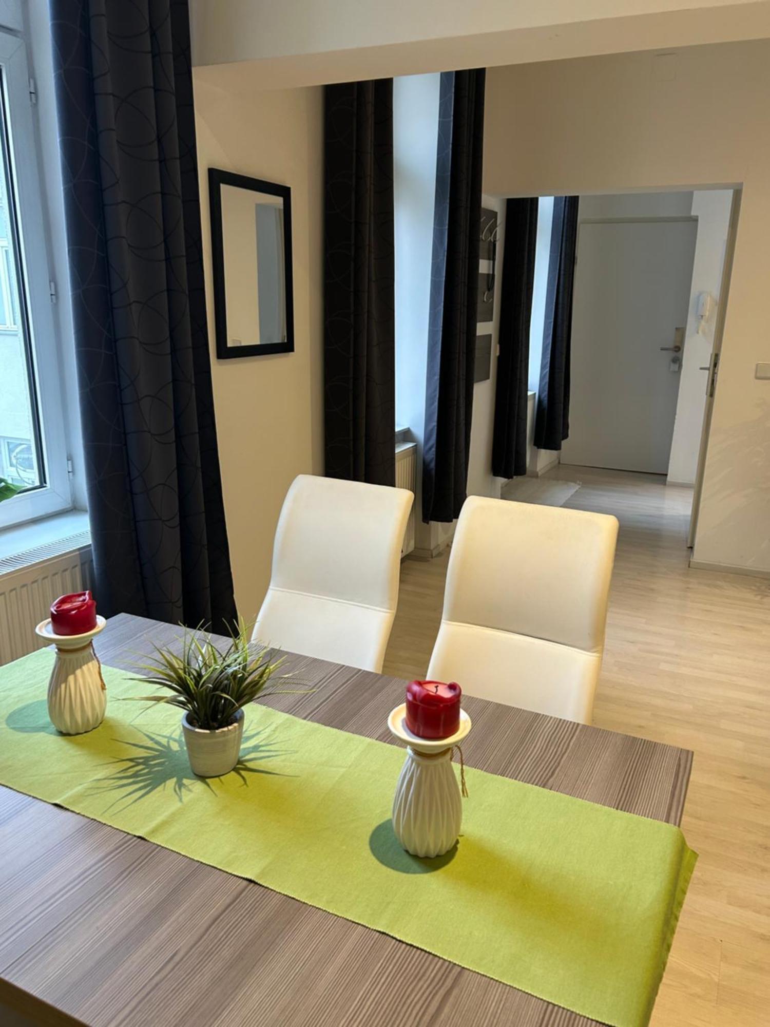 Schoene, Helle In Stadtnaehe Apartamento Viena